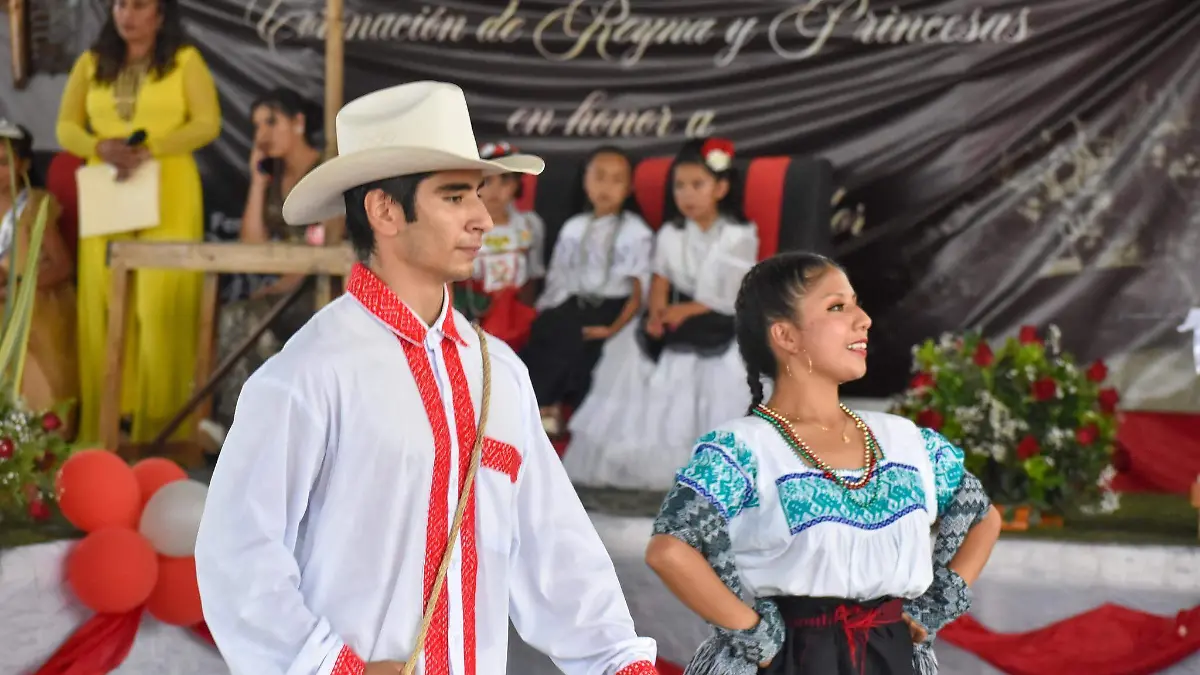 Asiste al programa artístico de Huauchinango que se presentará en Puebla